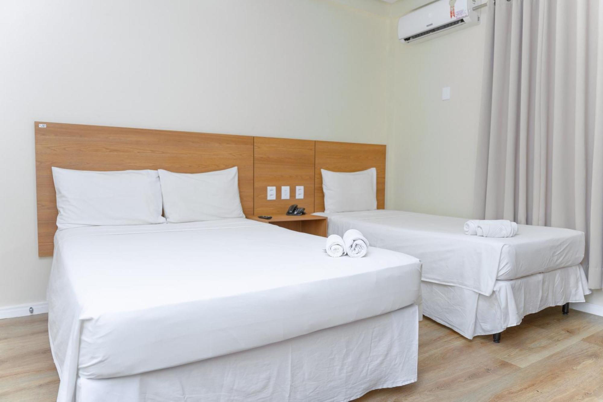 Hotel Equinocios Essential Barcarena Ngoại thất bức ảnh